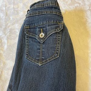 Nice junior size 9 woman skinny jean